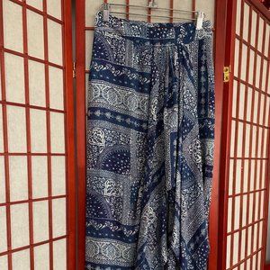 Beachy maxi skirt